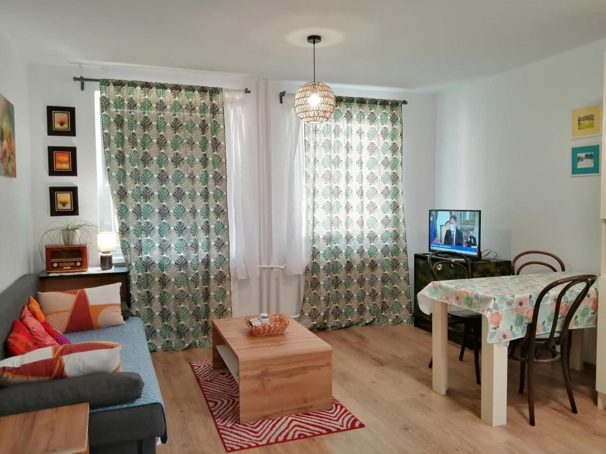 Slavik Apartment Dunajska Streda Luaran gambar